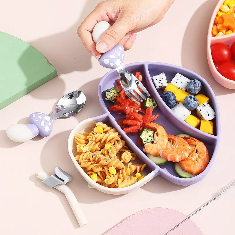 Small plate Silicone Suction Plate – Stress-Free Self-Feeding for Toddlers
