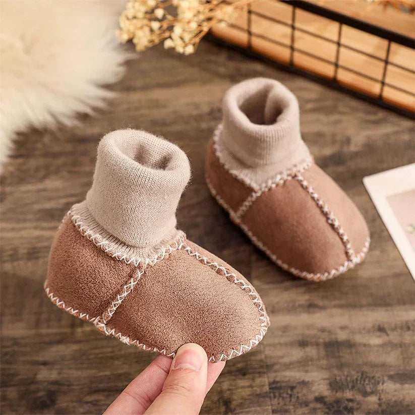 Warm Little Steps – Fleece-Lined Baby Winter Sock Shoes (Suede Look)