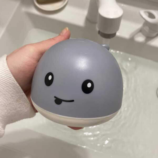 Splash Whale – LED Bath Whale with Water Fountain & Color Changing Lights