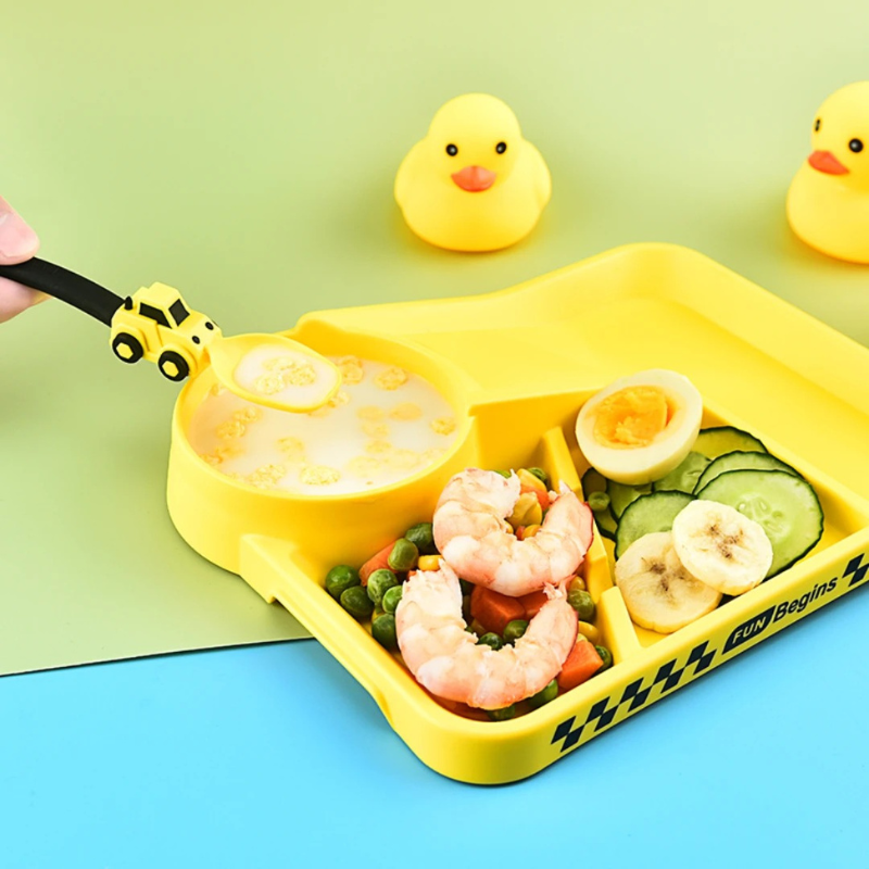 Construction Dinner Set – Turn Mealtime Into a Building Adventure