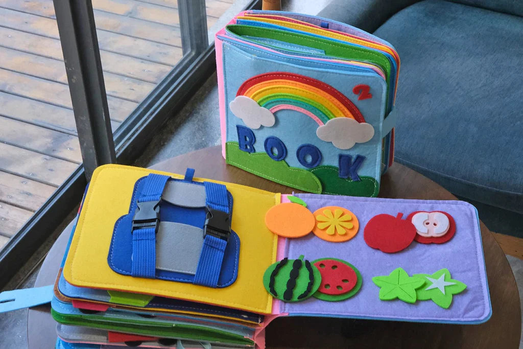 Montessori Felt Book – Interactive Learning Adventure for Curious Little Minds